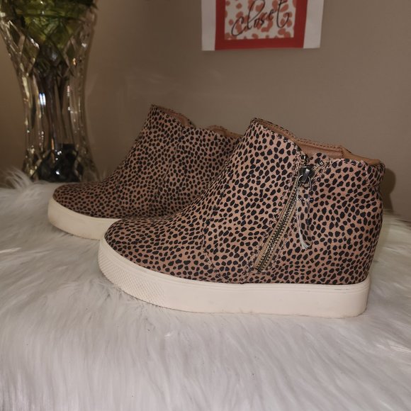 Womens Universal Thread Leopard Print Plaform Wedge Sneakers - Picture 4 of 10